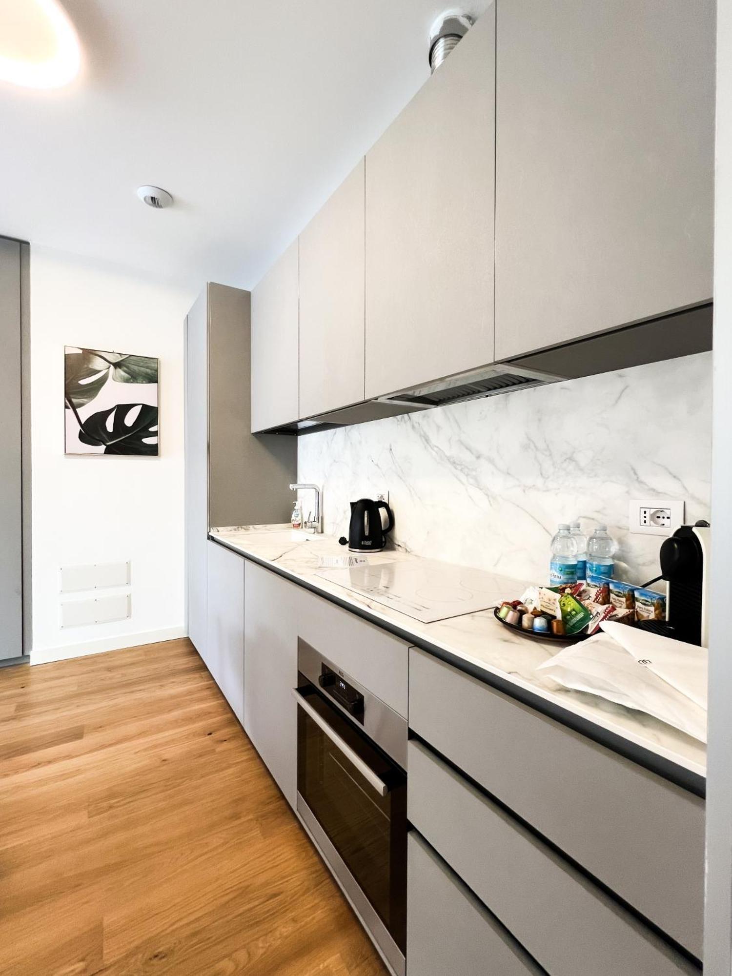 Comecasa Modern Terraced & Palestra Apartment Milano Eksteriør billede